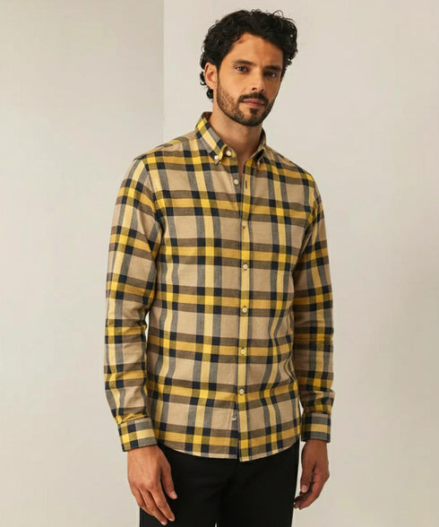 Chemise beige avec carreaux  jaune et noir